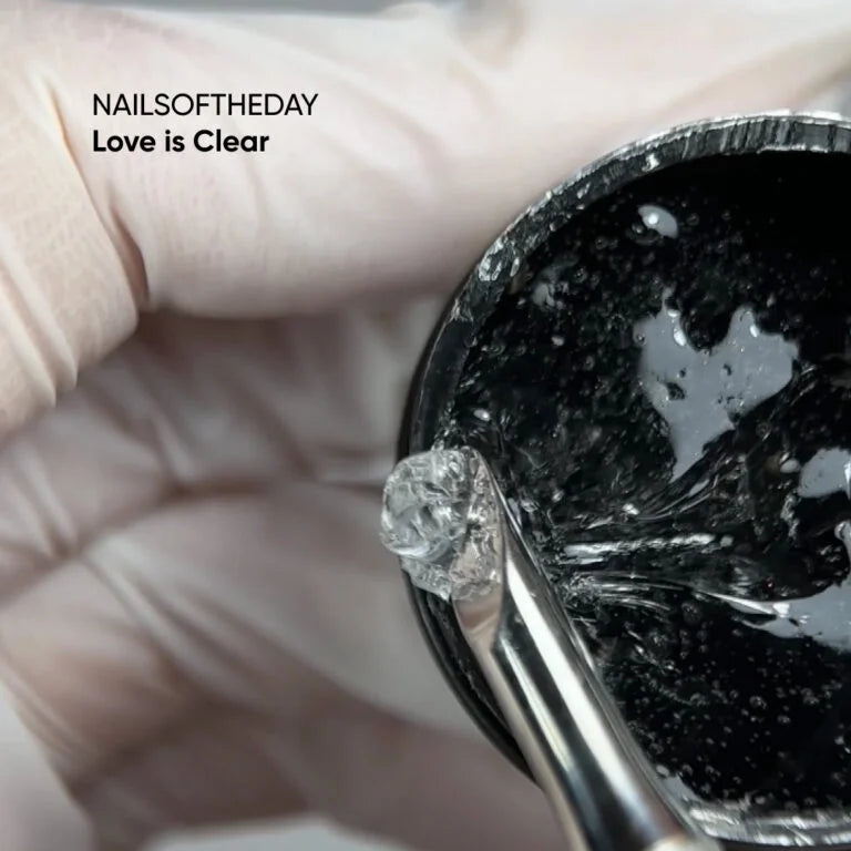 NAILSOFTHEDAY Love is Clear — прозора гель-жуйка для створення об’ємних дизайнів на нігтях, 15 г