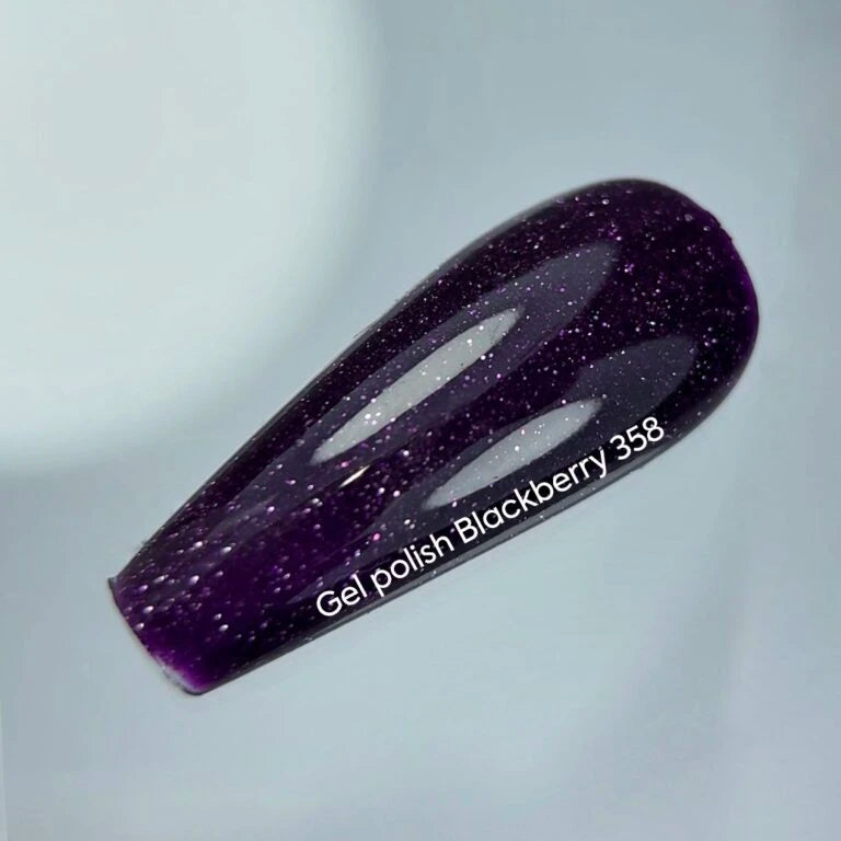 NAILSOFTHEDAY Gel polish Blackberry — фіолетовий світловідбиваючий гель–лак для нігтів, 10 мл