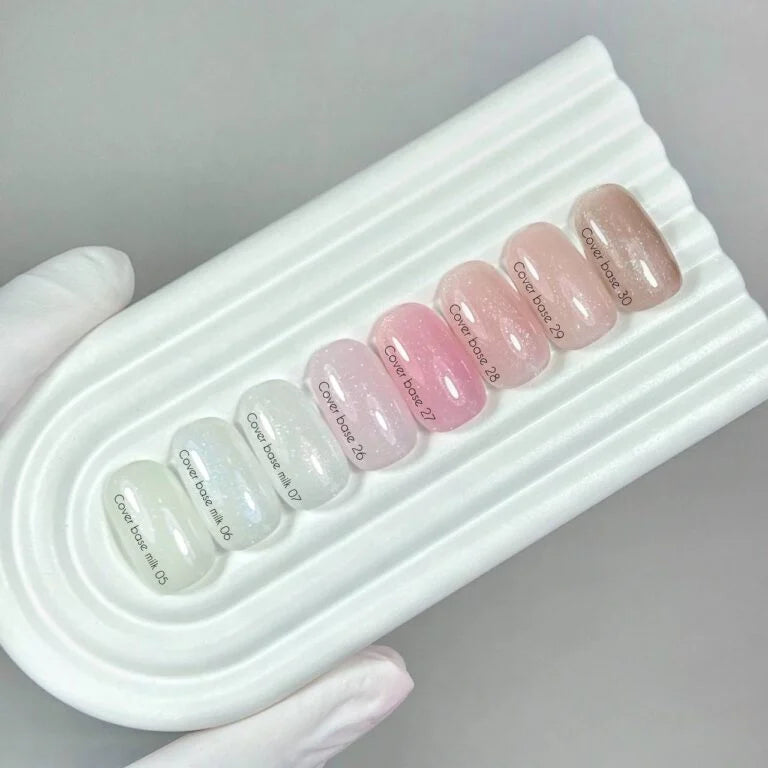 Nailsoftheday Cover base milk 07 shimmer — молочне напівпрозоре з золотим шиммером базове покриття для нігтів, 10 мл