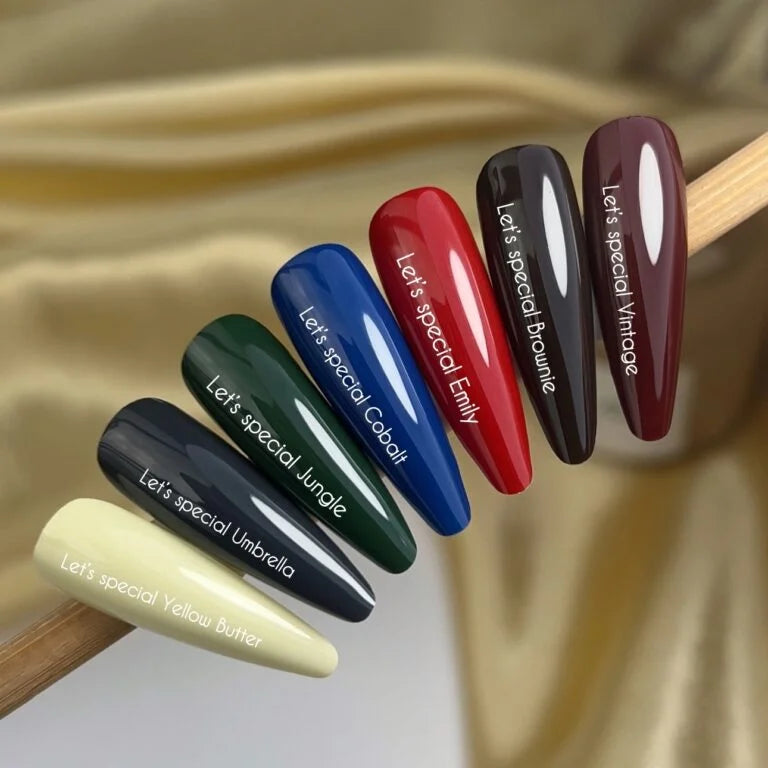 NAILSOFTHEDAY Gel Polish Umbrella — темно-графітовий (мокрий асфальт) гель-лак для нігтів, що перекриває в один шар, 10 мл