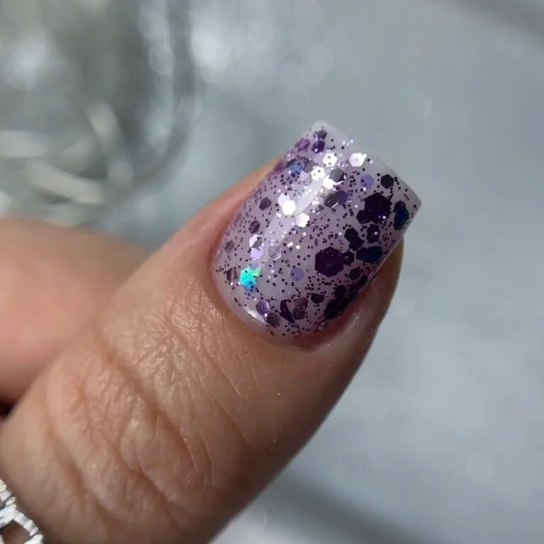 NAILSOFTHENIGHT Dream gel 03 — дизайн гель з неймовірними шестигранниками різного розміру та глітеру для нігтів, 5 гм
