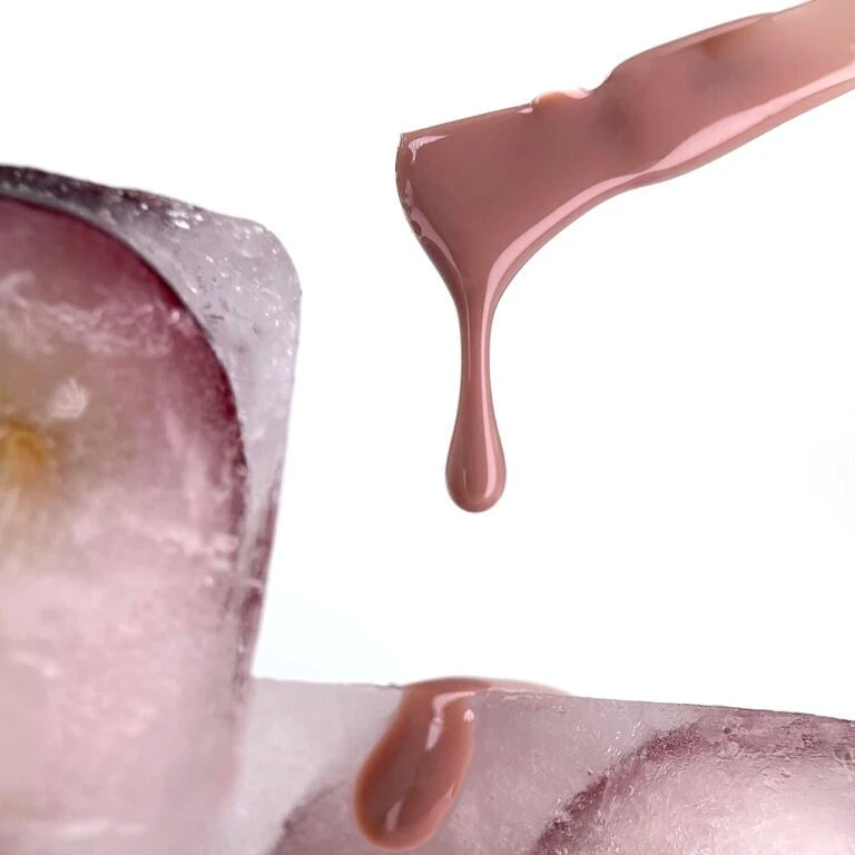 NAILSOFTHEDAY Gel polish Pantone2025/1 — теплий бежево-коричневий гель–лак для нігтів, що перекриває в один шар, 10 мл