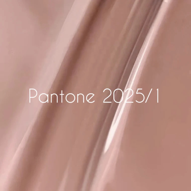 NAILSOFTHEDAY Gel polish Pantone2025/1 — теплий бежево-коричневий гель–лак для нігтів, що перекриває в один шар, 10 мл