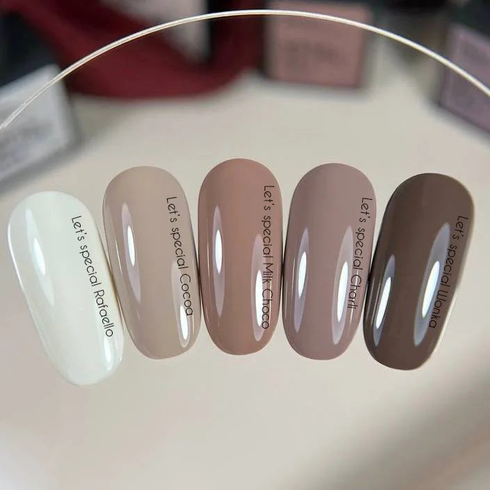 NAILSOFTHEDAY Gel Polish Milk Choco — теплий шоколадий гель-лак, що перекривається в один шар, 10 мл