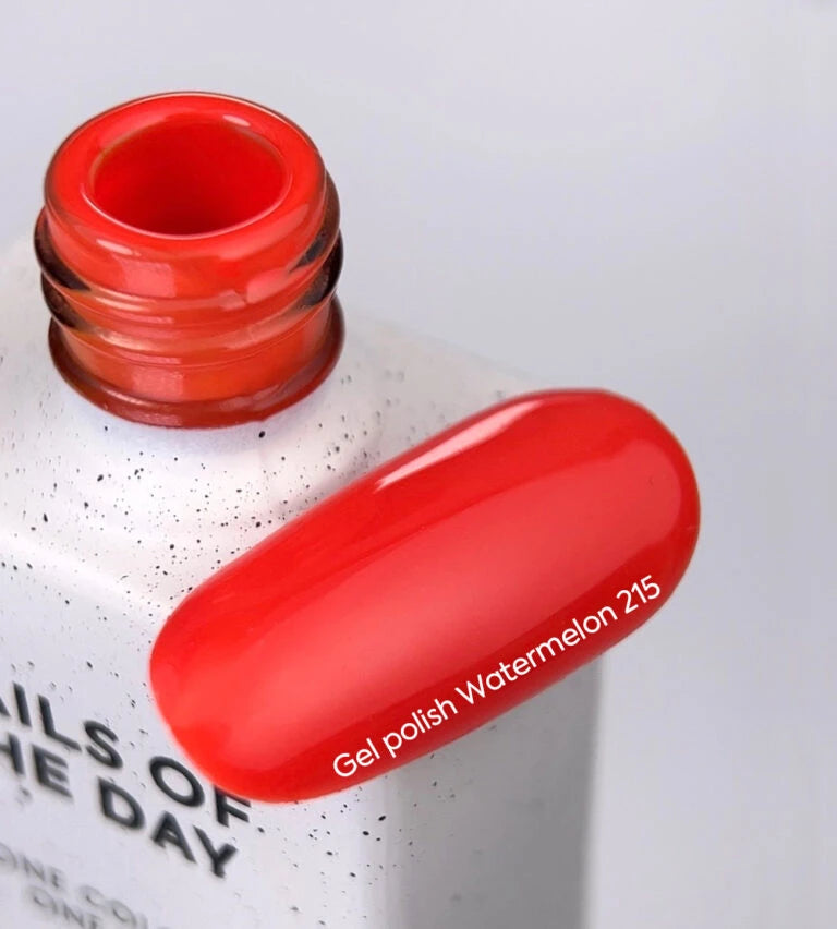 NAILSOFTHEDAY Gel Polish Watermelon — насичений коралово-червоний гель-лак, що перекривається в один шар, 10 мл